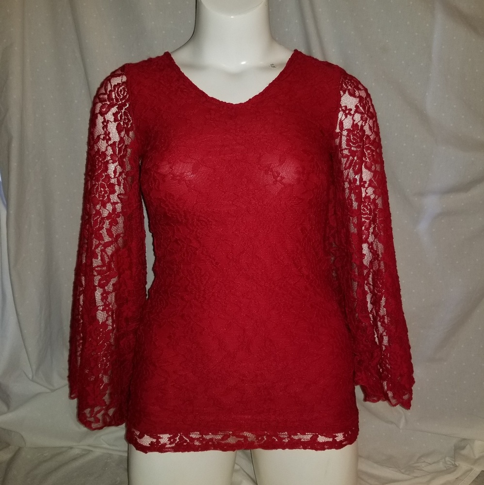 LNK Landscape red lace bell sleeved ladies
